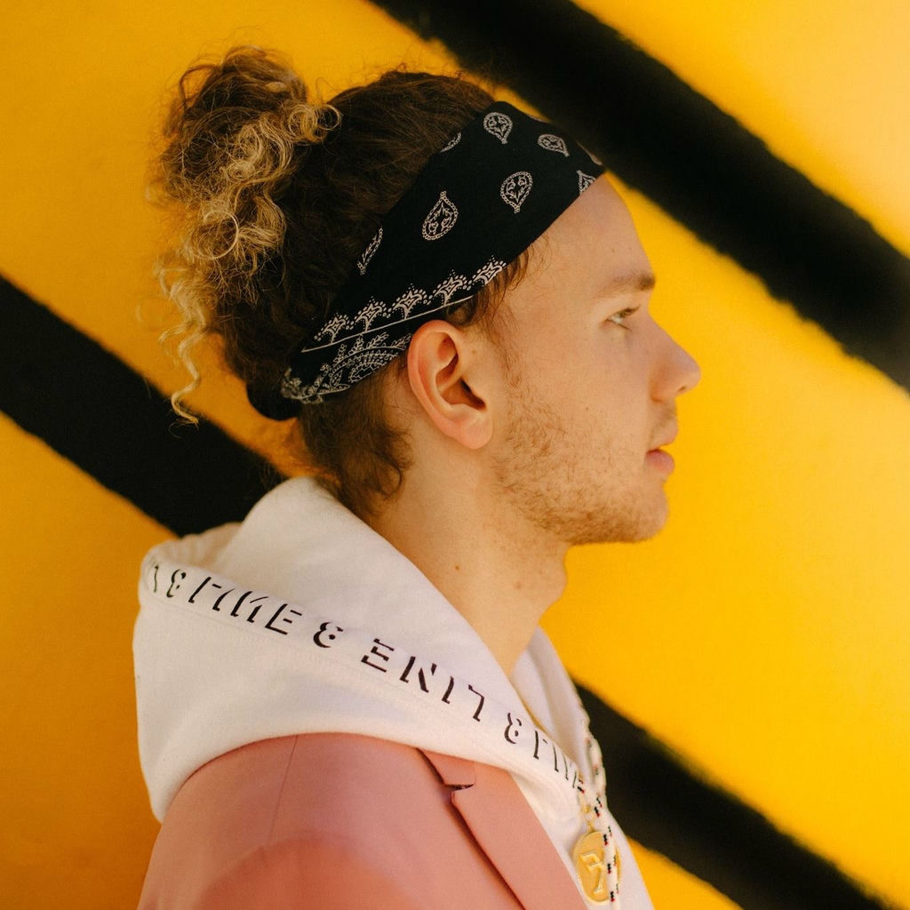 Francesco Yates Songs streamen | RTL 