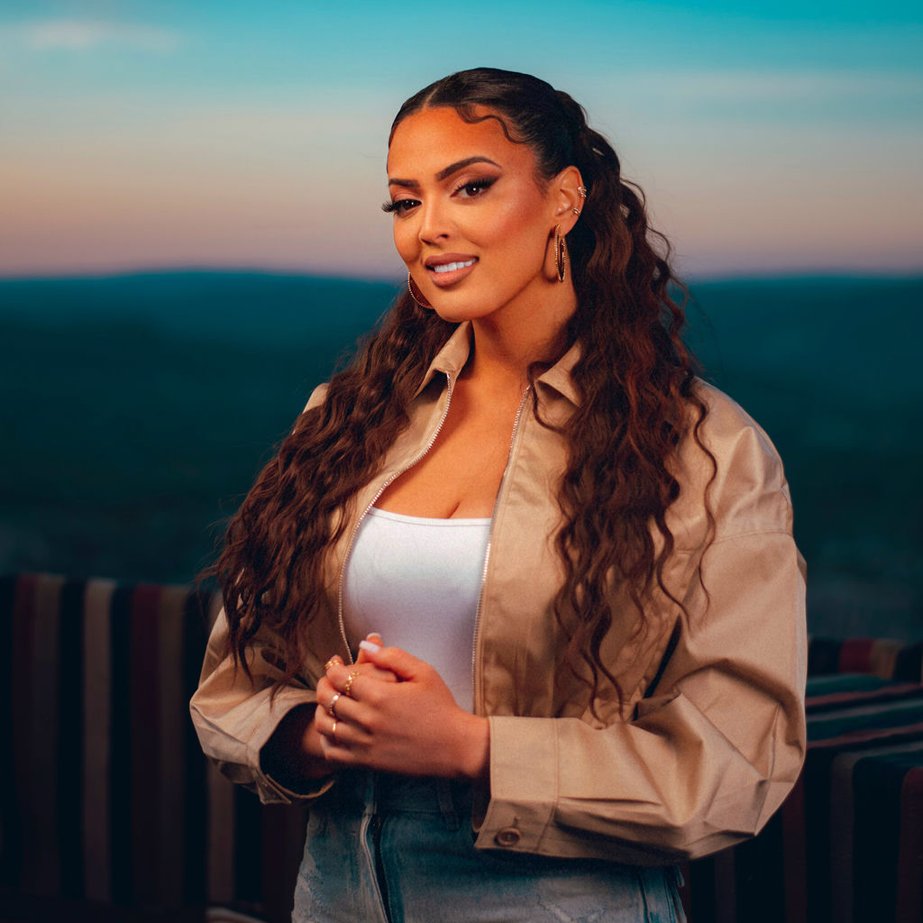 Nej Songs streamen | RTL+