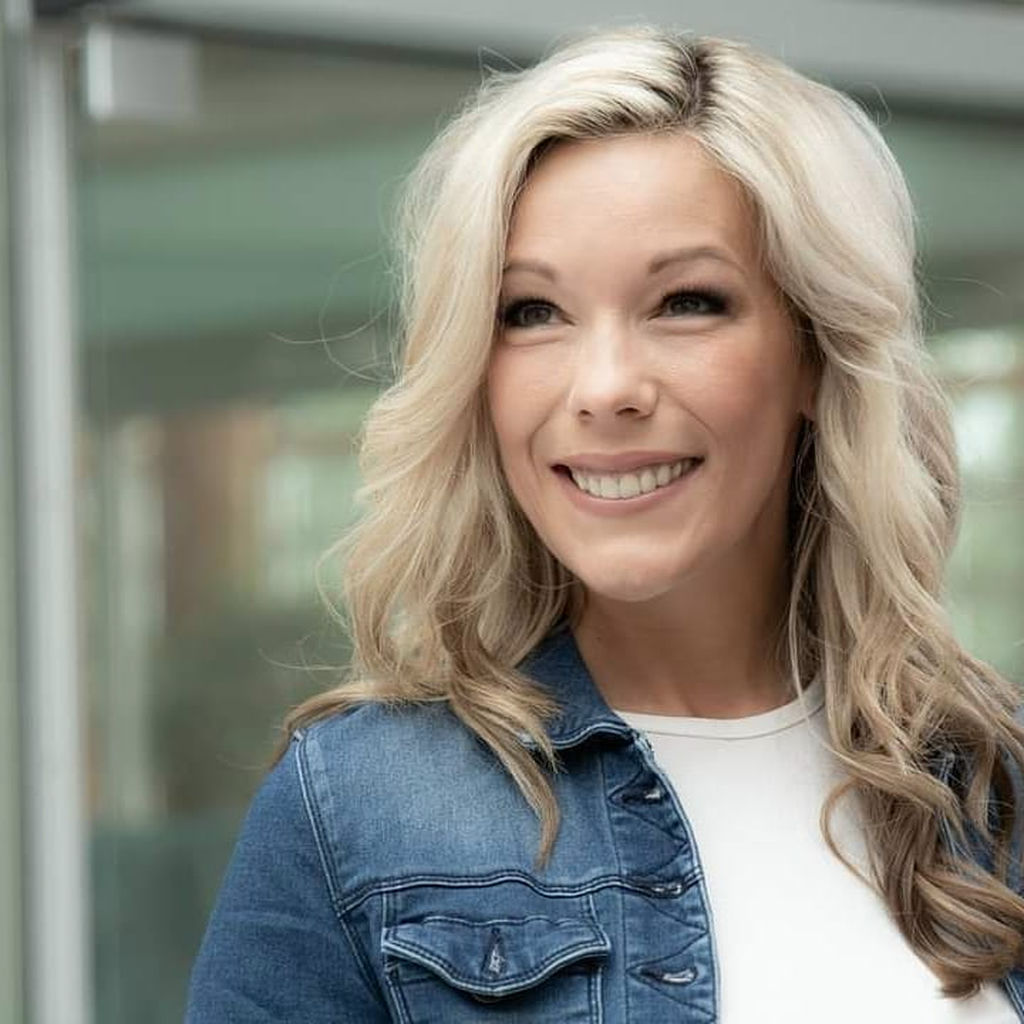 Angelique Songs streamen RTL+