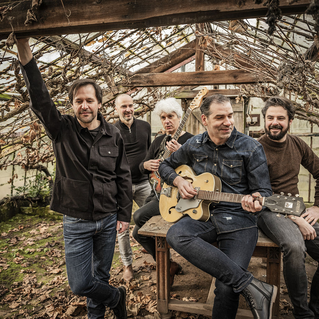 Yevgueni Songs streamen RTL+