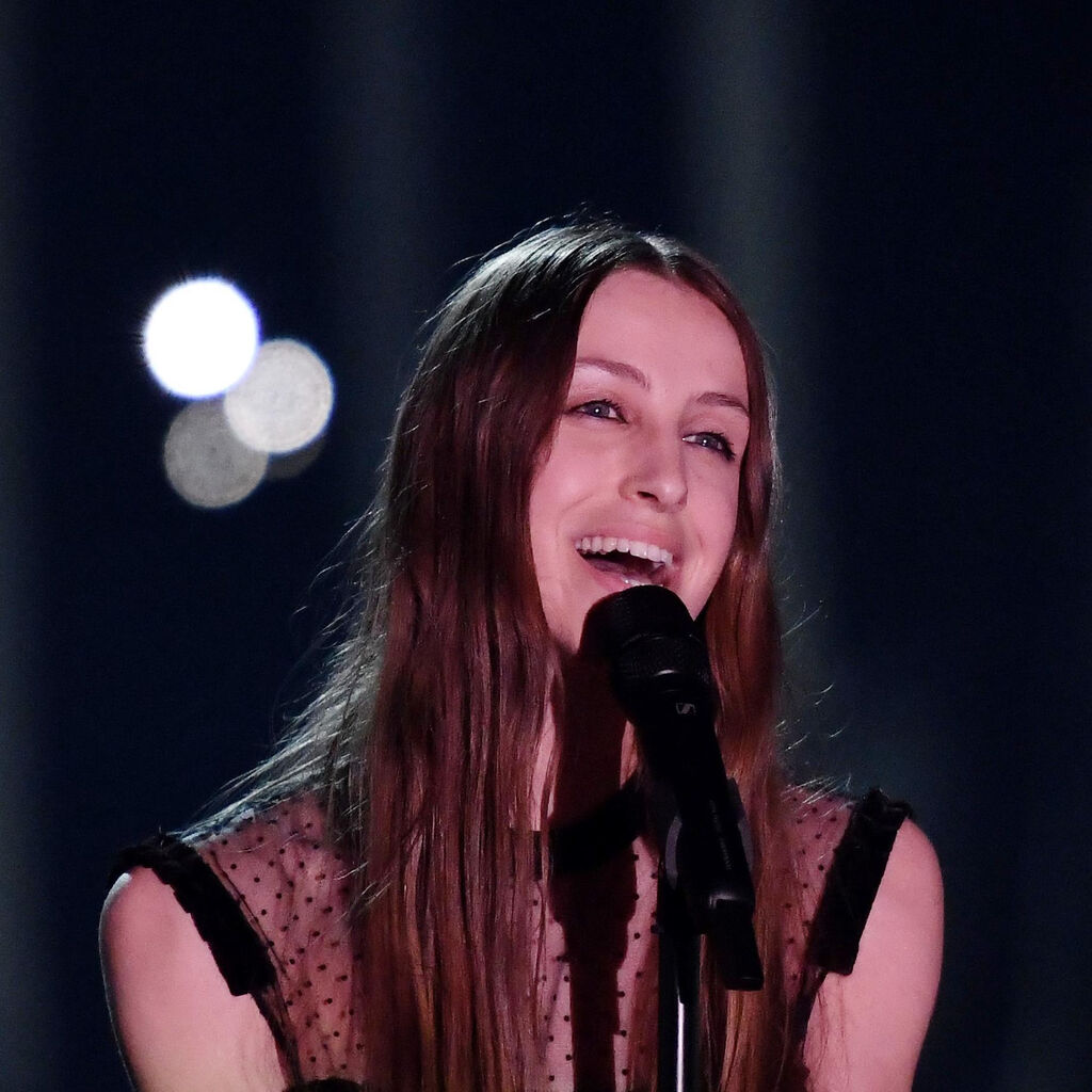 Lola Songs streamen RTL+